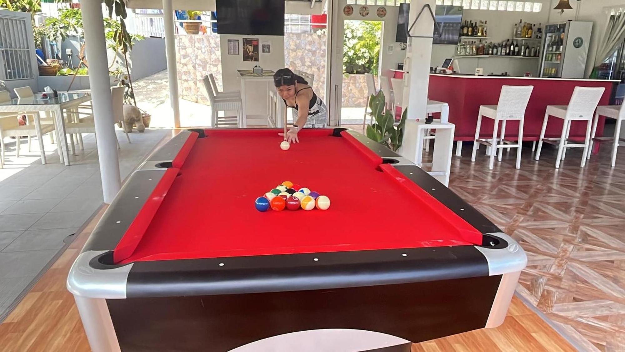 Elephant Sports Bar And Accommodation Phuket Dış mekan fotoğraf